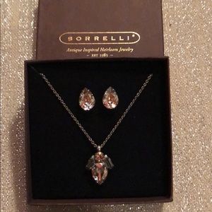 Brand new/without tags Sorrelli box set
